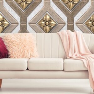 A pattern of gold flowers and diamond shapes 512